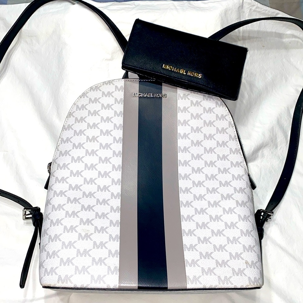 Michael Kors Cindy Saffiano Leather Large Backpack